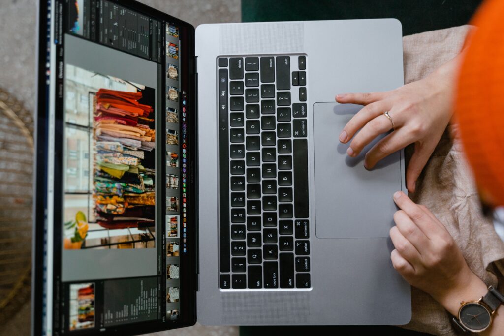 Shopper narrowing a collection using colour, size and price filters